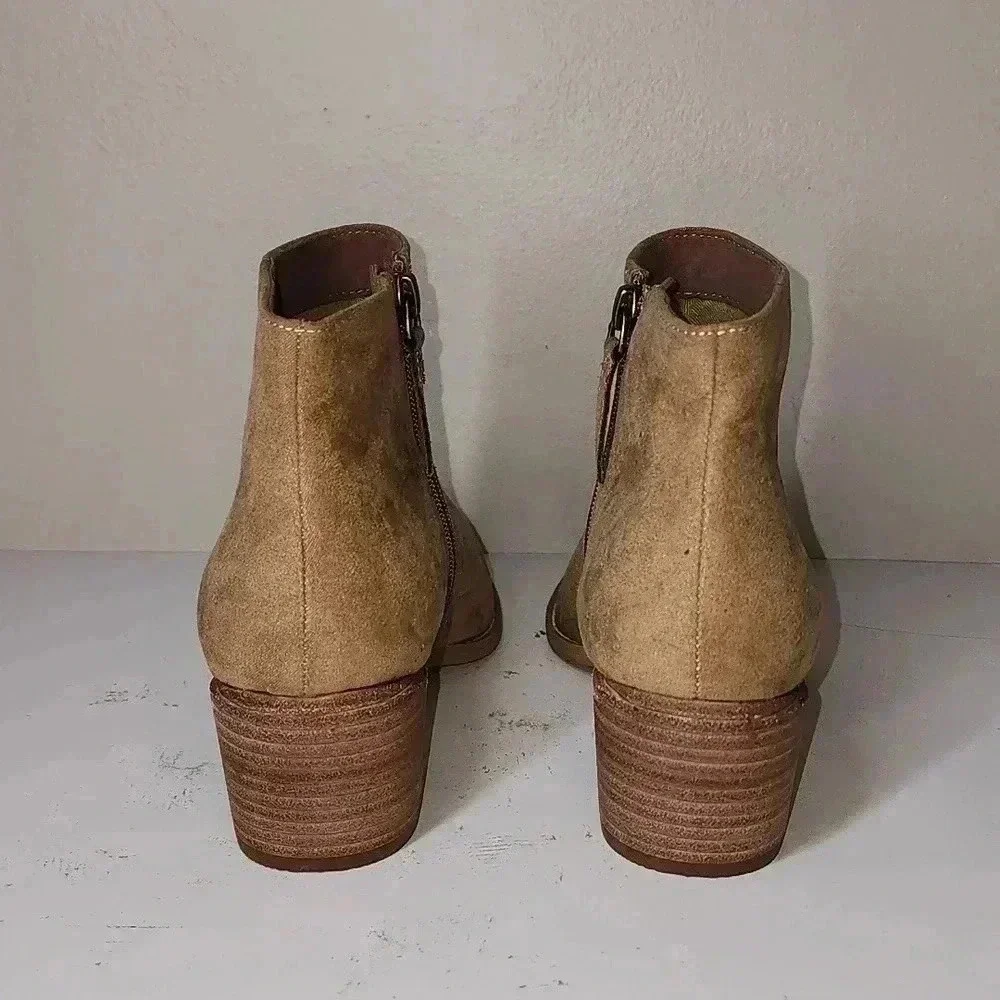 Linea Paolo booties nwob - Picture 4 of 5